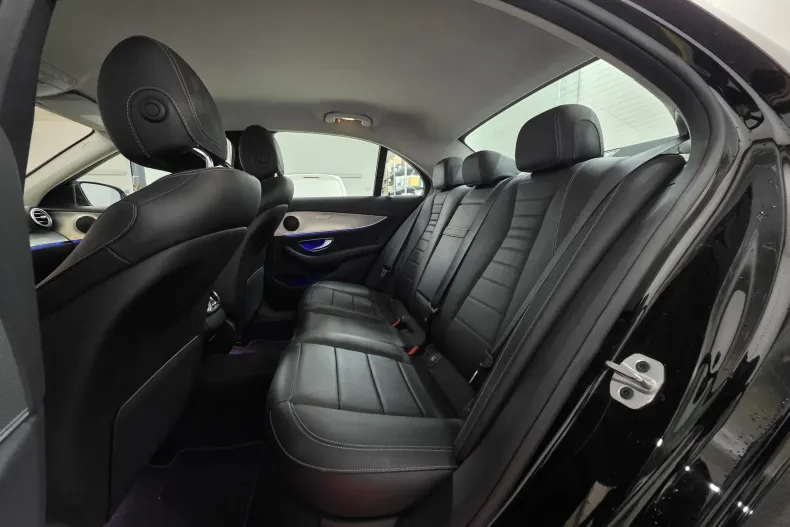 Mercedes-Benz E din 2019 cu 78.500 km - oferta MER131894 - foto 13