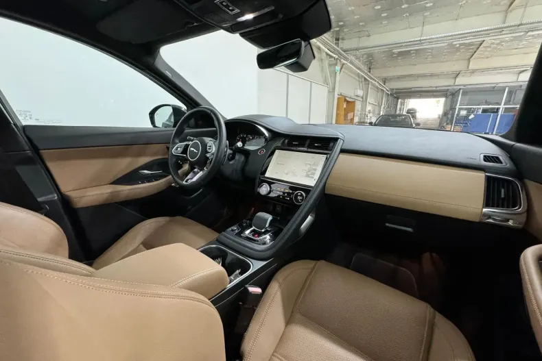 Jaguar E-Pace din 2022 cu 25.000 km - oferta JAG131901 - foto 8