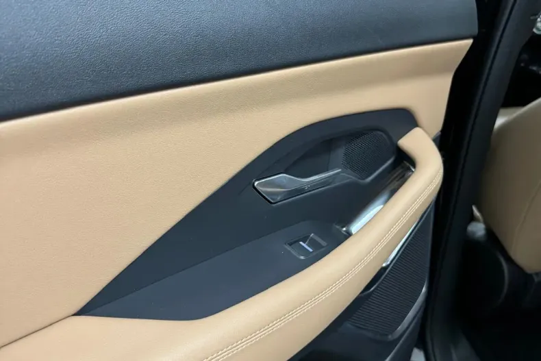 Jaguar E-Pace din 2022 cu 25.000 km - oferta JAG131901 - foto 15