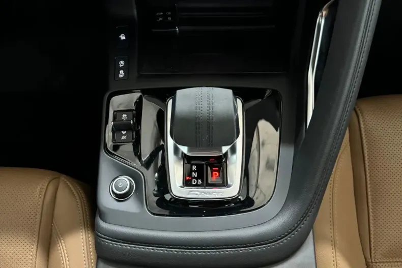 Jaguar E-Pace din 2022 cu 25.000 km - oferta JAG131901 - foto 22