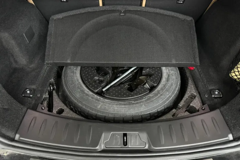 Jaguar E-Pace din 2022 cu 25.000 km - oferta JAG131901 - foto 31