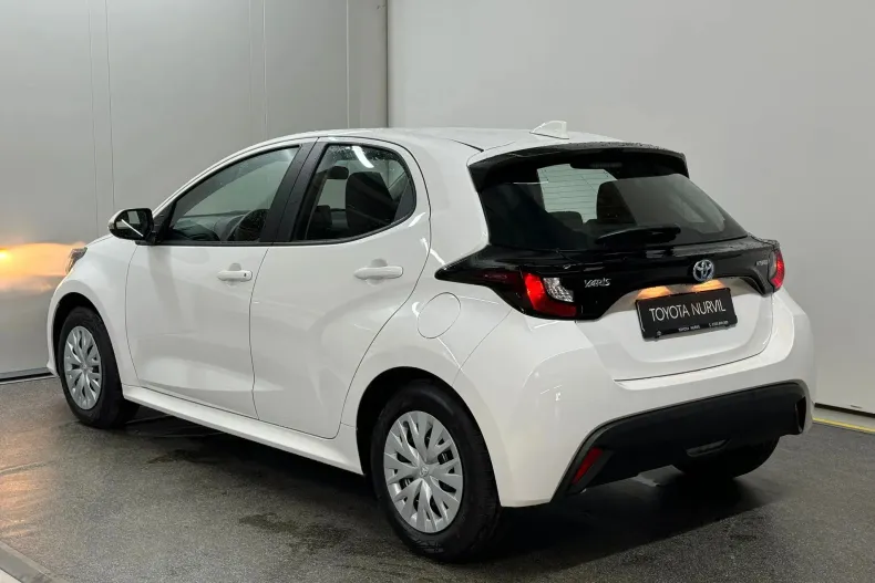 Toyota Yaris din 2023 cu 10 km - oferta TOY131902 - foto 6