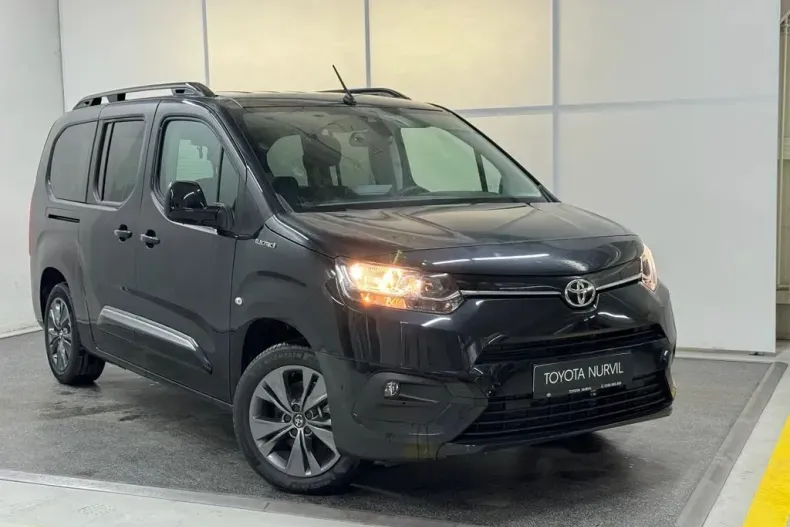 Toyota Proace din 2023 cu 10 km - oferta TOY131903 - foto 1