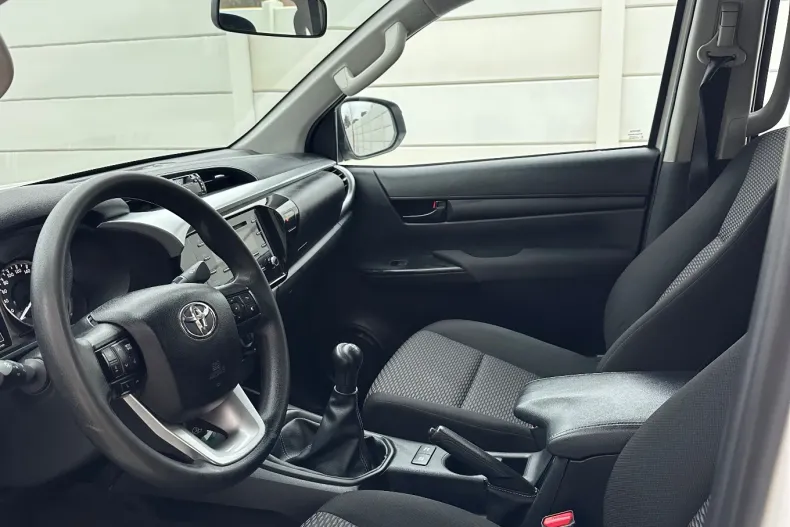 Toyota Hilux din 2021 cu 160.100 km - oferta TOY131905 - foto 17