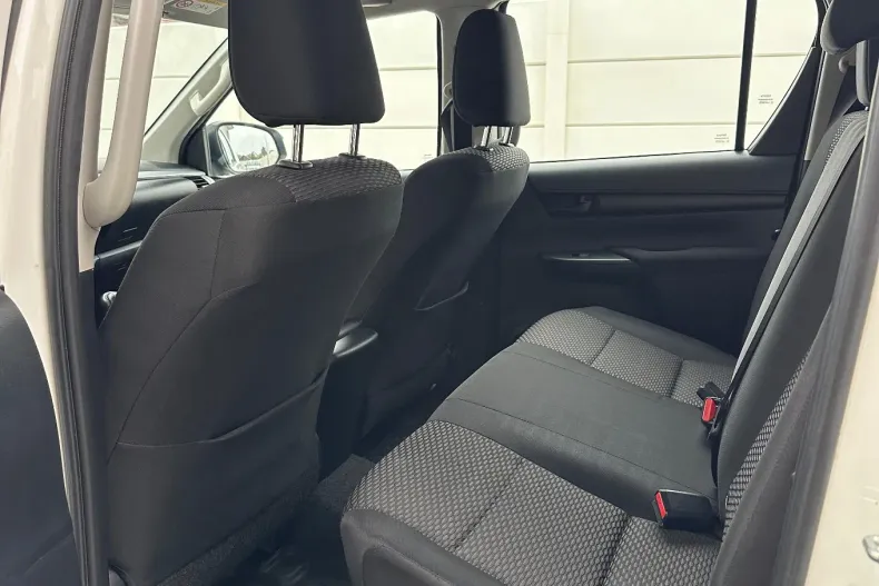 Toyota Hilux din 2021 cu 124.943 km - oferta TOY131906 - foto 12