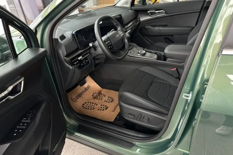 Kia Sportage din 2025 cu 1 km - oferta KIA131909 - foto 8