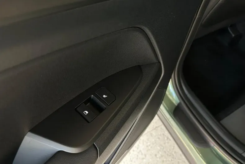 Kia Sportage din 2025 cu 1 km - oferta KIA131909 - foto 17