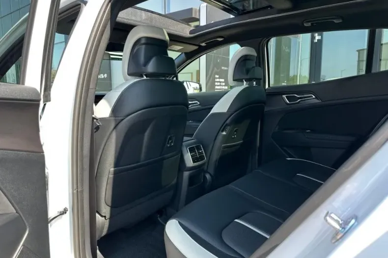 Kia Sportage din 2025 cu 1 km - oferta KIA131912 - foto 6