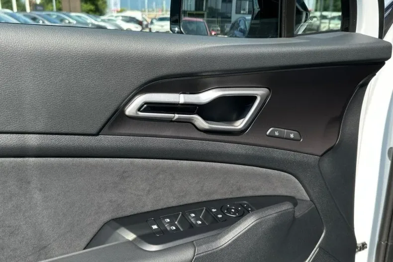 Kia Sportage din 2025 cu 1 km - oferta KIA131912 - foto 24