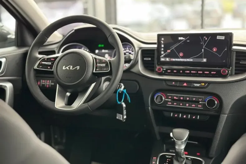 Kia XCeed din 2025 cu 1 km - oferta KIA131925 - foto 6