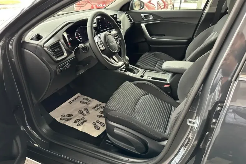 Kia XCeed din 2025 cu 1 km - oferta KIA131925 - foto 9