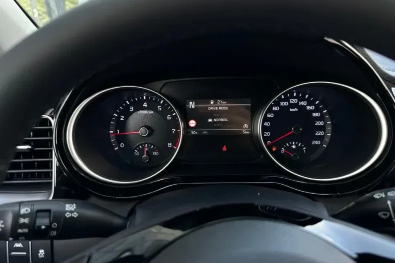 Kia XCeed din 2025 cu 1 km - oferta KIA131930 - foto 12