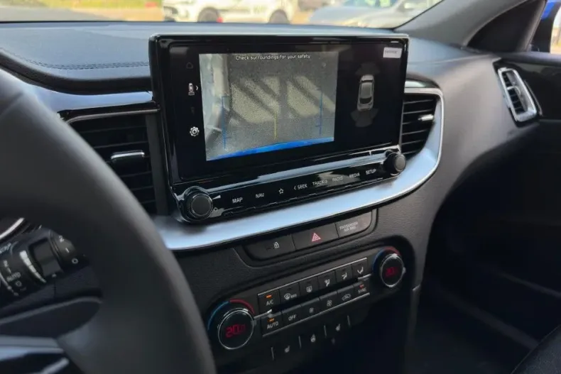 Kia XCeed din 2025 cu 1 km - oferta KIA131930 - foto 16