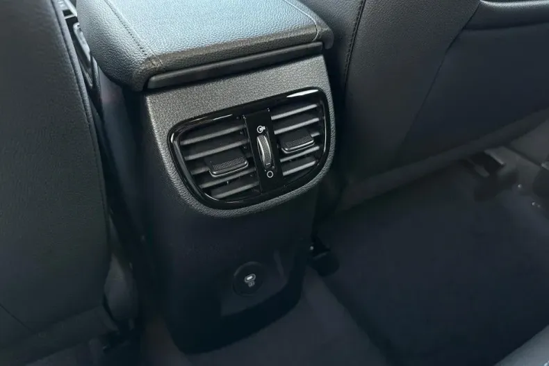 Kia XCeed din 2025 cu 1 km - oferta KIA131930 - foto 26