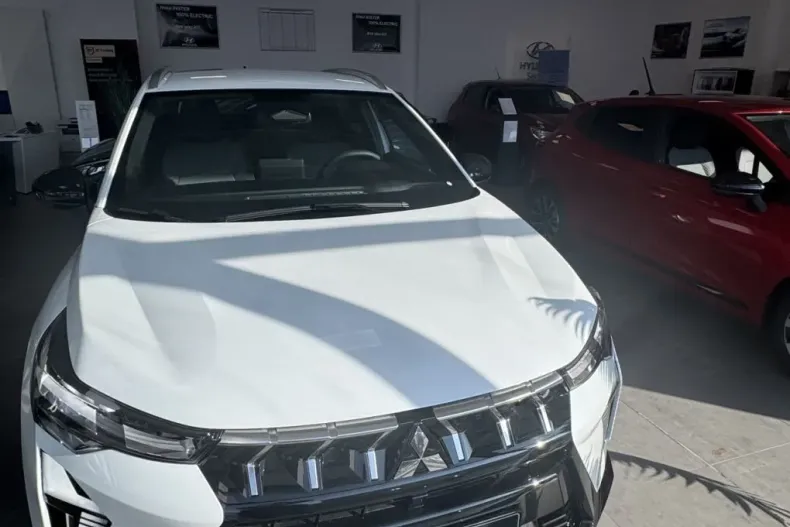 Mitsubishi ASX din 2024 cu 1 km - oferta MIT131940 - foto 4