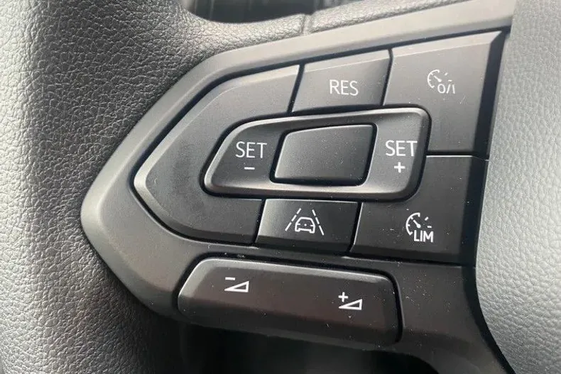 Volkswagen Transporter din 2025 cu 1 km - oferta VOL131944 - foto 10