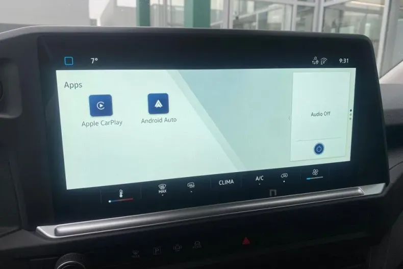 Volkswagen Transporter din 2025 cu 1 km - oferta VOL131944 - foto 16