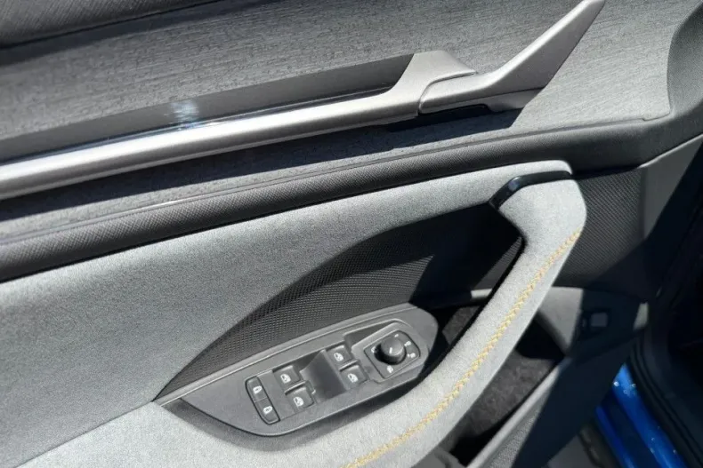 Skoda Kodiaq din 2024 cu 40 km - oferta SKO131952 - foto 8