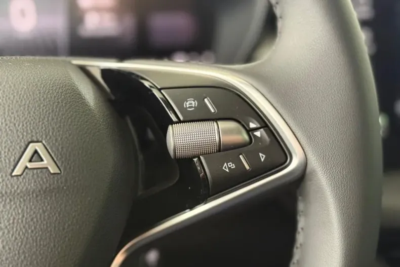 Skoda Fabia din 2024 cu 1 km - oferta SKO131963 - foto 13