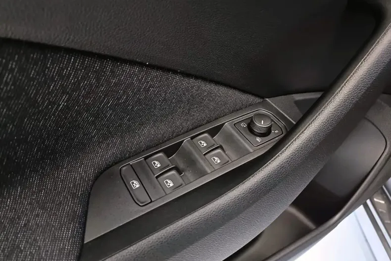 Skoda Kamiq din 2024 cu 5.000 km - oferta SKO131971 - foto 13