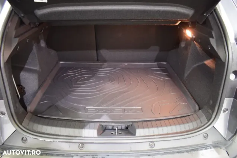 Dacia Duster din 2025 cu 10 km - oferta DAC132018 - foto 9