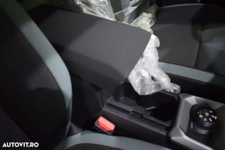 Dacia Duster din 2025 cu 10 km - oferta DAC132018 - foto 18