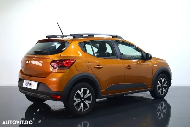 Dacia Sandero Stepway din 2023 cu 14.716 km - oferta DAC132019 - foto 2