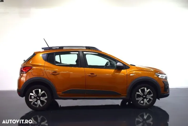 Dacia Sandero Stepway din 2023 cu 14.716 km - oferta DAC132019 - foto 4