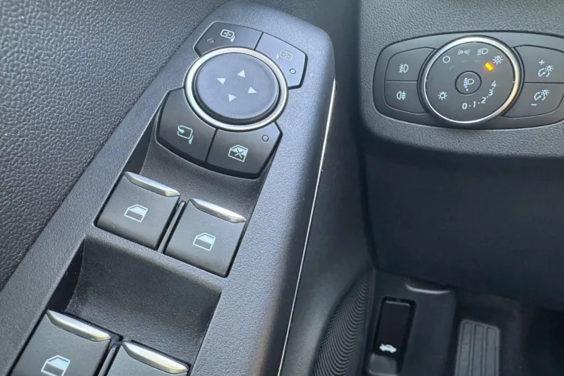 Ford Puma din 2022 cu 59.900 km - oferta FOR132038 - foto 13