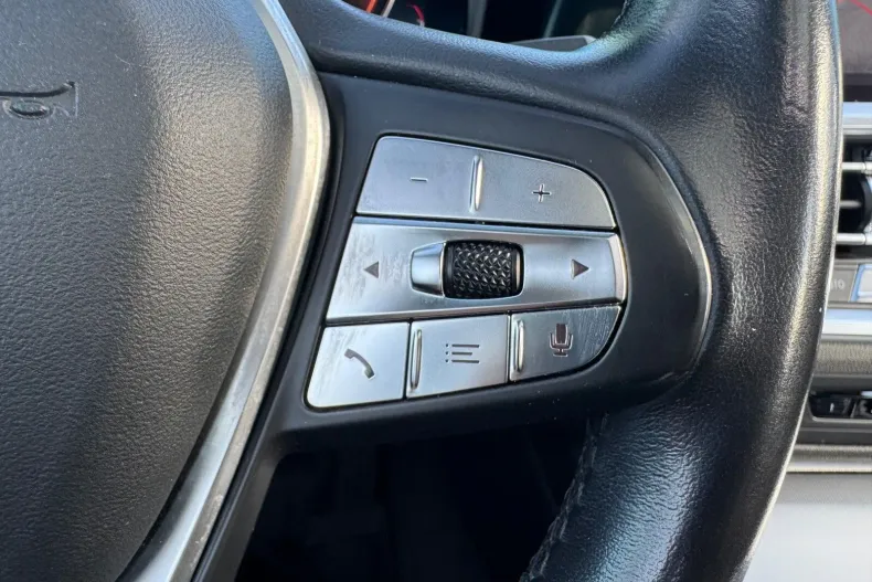 BMW Seria 3 din 2022 cu 93.400 km - oferta BMW132039 - foto 16