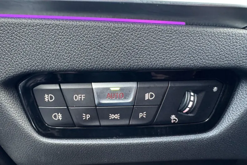 BMW Seria 3 din 2022 cu 93.400 km - oferta BMW132039 - foto 20