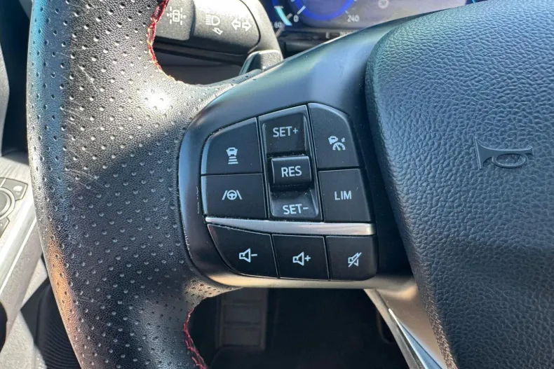 Ford Kuga din 2022 cu 78.300 km - oferta FOR132065 - foto 18