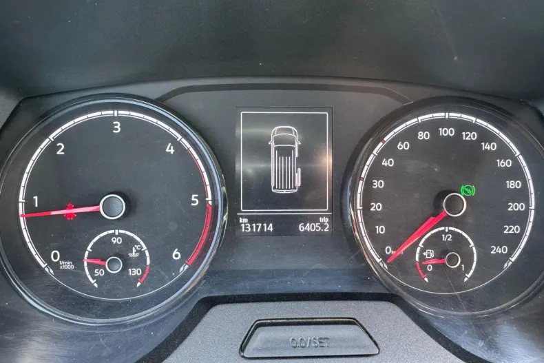 Volkswagen Transporter din 2021 cu 131.500 km - oferta VOL132067 - foto 9