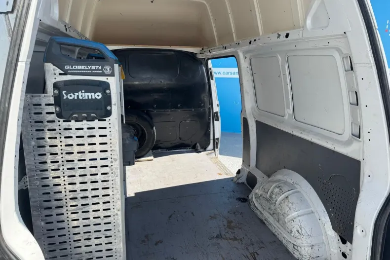 Volkswagen Transporter din 2021 cu 131.500 km - oferta VOL132067 - foto 14