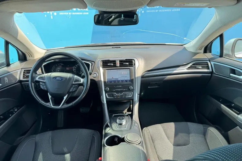 Ford Mondeo din 2021 cu 79.800 km - oferta FOR132071 - foto 7