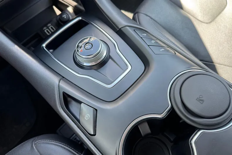 Ford Mondeo din 2021 cu 110.300 km - oferta FOR132092 - foto 12