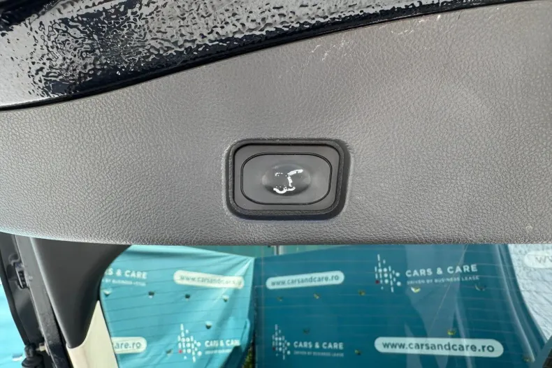 Ford Mondeo din 2021 cu 110.300 km - oferta FOR132092 - foto 19