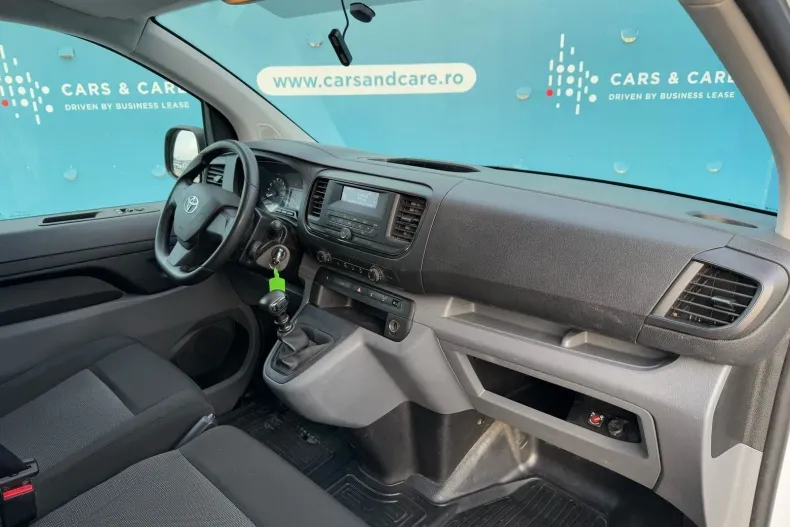 Toyota Proace din 2022 cu 80.000 km - oferta TOY132095 - foto 12