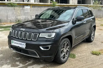 Jeep Grand Cherokee din 2019 - oferta JEE132107