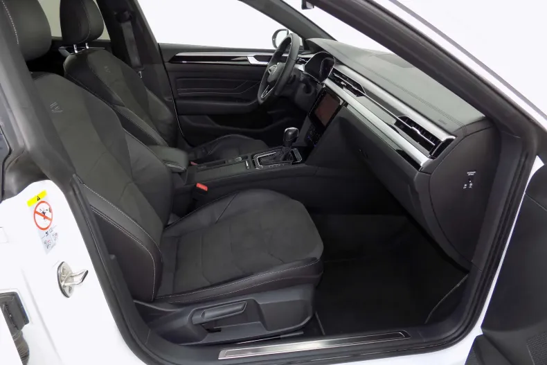 Volkswagen Arteon din 2021 cu 70.078 km - oferta VOL132113 - foto 28