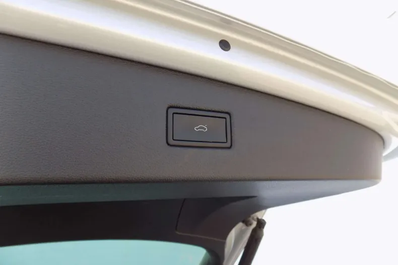 Volkswagen Tiguan din 2022 cu 107.879 km - oferta VOL132120 - foto 29