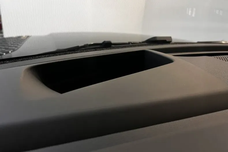 Land Rover Defender din 2025 cu 74 km - oferta LAN132124 - foto 25