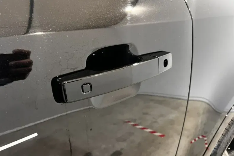 Land Rover Defender din 2025 cu 74 km - oferta LAN132124 - foto 28