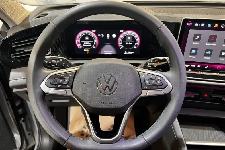 Volkswagen Tiguan din 2025 cu 11.055 km - oferta VOL132125 - foto 12