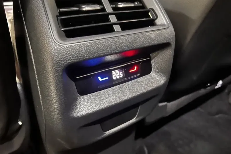 Volkswagen Tiguan din 2025 cu 11.055 km - oferta VOL132125 - foto 28