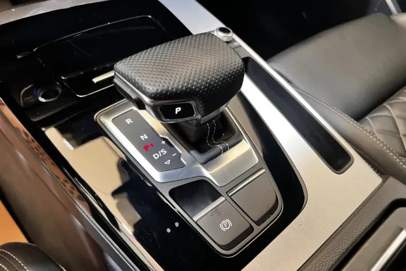 Audi Q5 din 2022 cu 64.014 km - oferta AUD132127 - foto 19