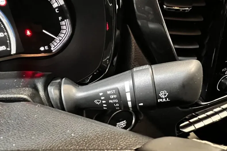 Isuzu D-Max din 2024 cu 2.055 km - oferta ISU132128 - foto 17