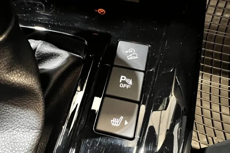 Isuzu D-Max din 2024 cu 2.055 km - oferta ISU132128 - foto 20