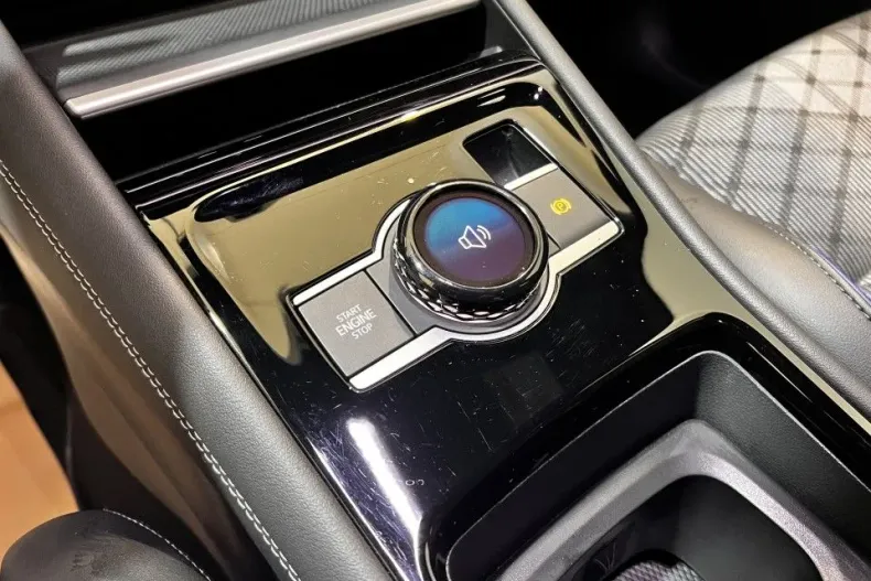 Volkswagen Tiguan din 2025 cu 13.752 km - oferta VOL132129 - foto 19