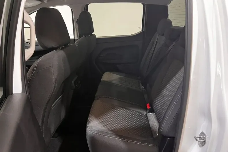 Volkswagen Amarok din 2025 cu 54 km - oferta VOL132135 - foto 6